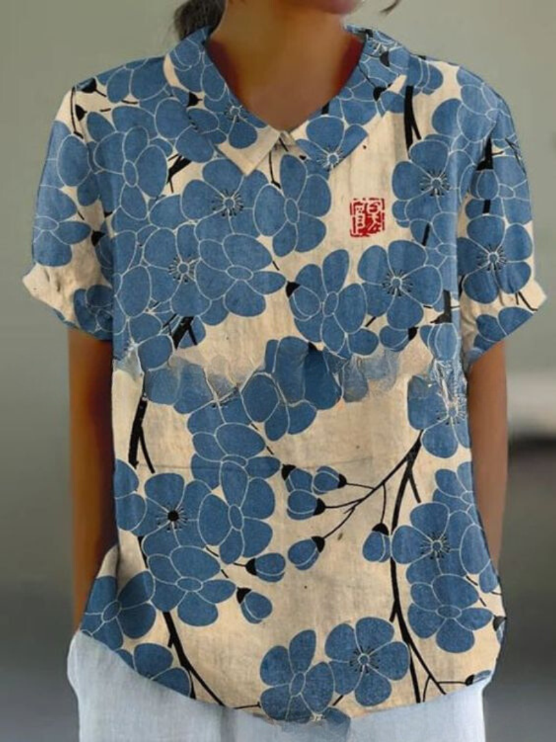 Weronika | Vintage’owa bluzka damska z kwiatowym nadrukiem