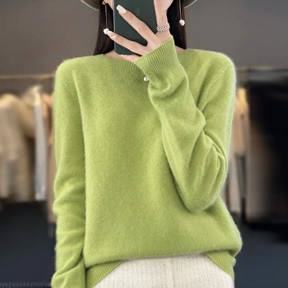 Sweter damski wełniany klasyczny z okrągłym dekoltem
