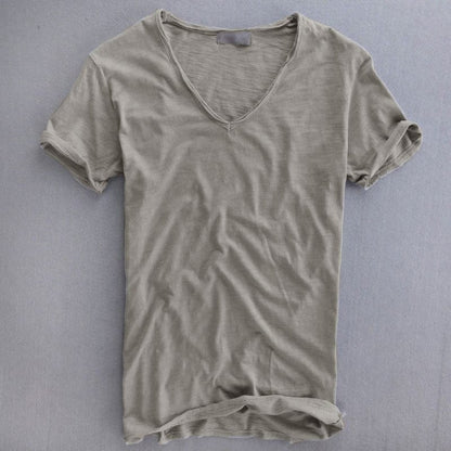 Koszulka męska bawełniana z dekoltem V dopasowana