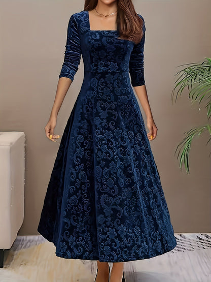 Beata | Elegancka sukienka midi z delikatnym kwiatowym wzorem damska