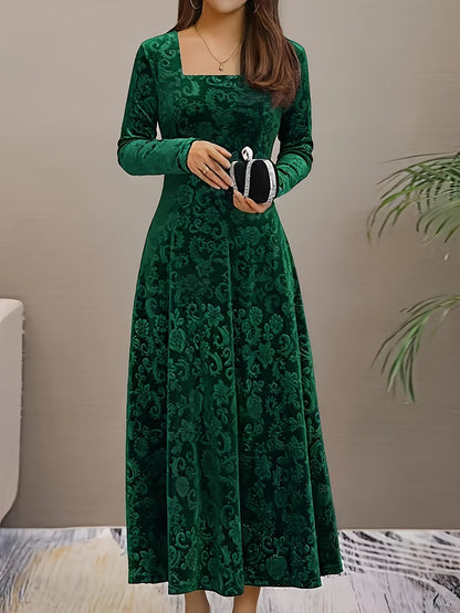 Beata | Elegancka sukienka midi z delikatnym kwiatowym wzorem damska