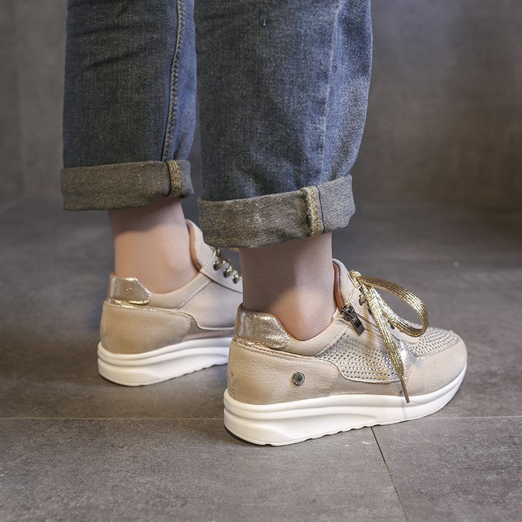 Buty damskie wygodne na co dzień o stonowanym wzornictwie 10