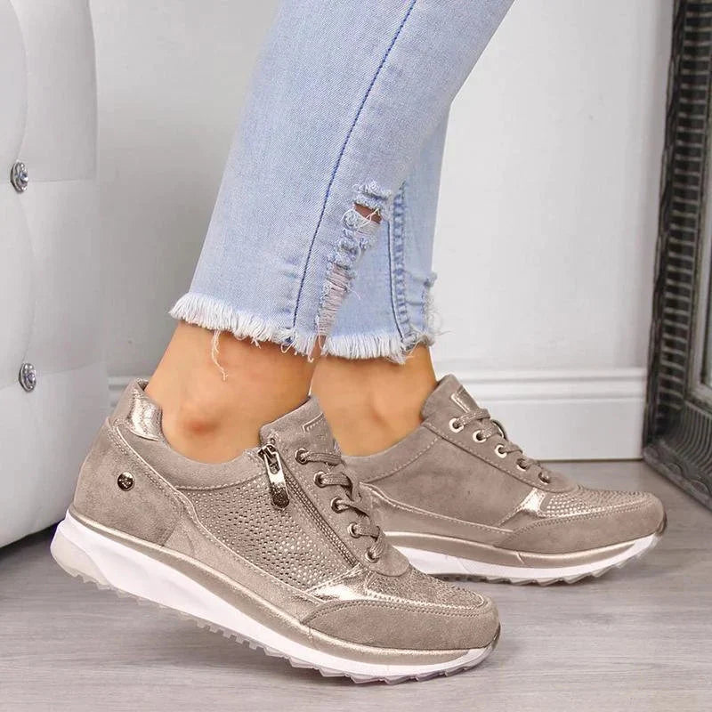 Buty damskie wygodne na co dzień o stonowanym wzornictwie 3