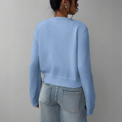 Krótki sweter rozpinany damski na guziki z okrągłym dekoltem 9