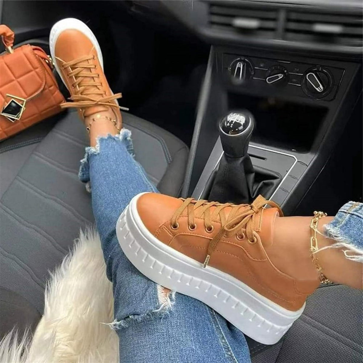 Sneakersy damskie na grubej podeszwie sznurowane wygodne 1