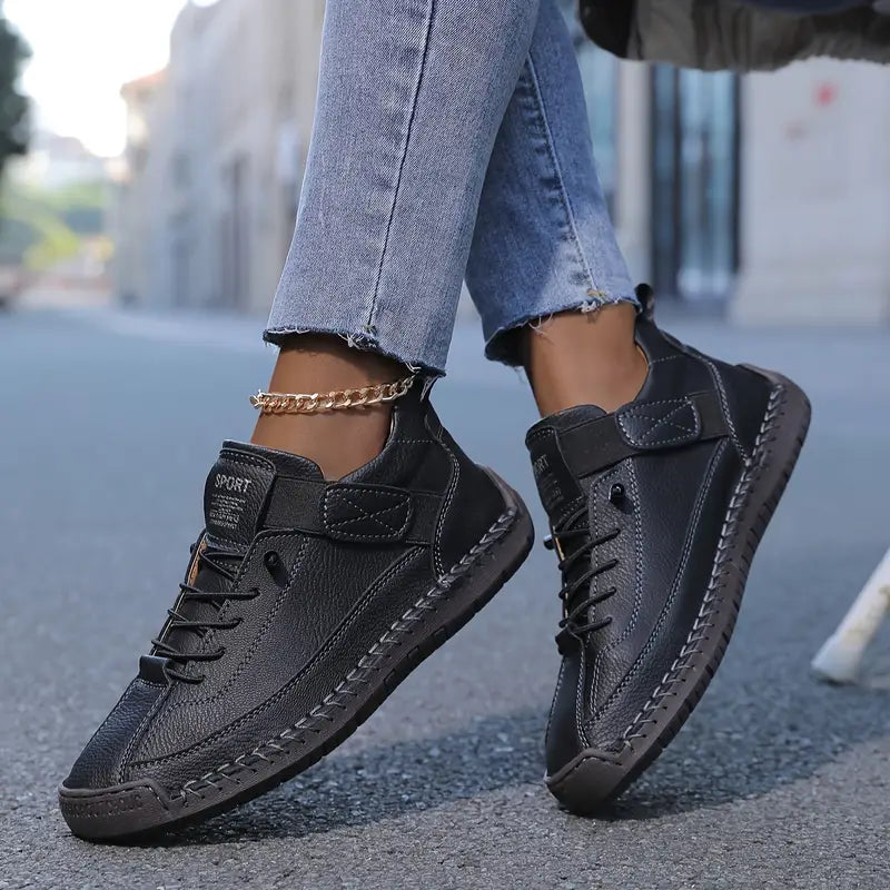 Sneakersy damskie wsuwane bez sznurówek w sportowym stylu 1