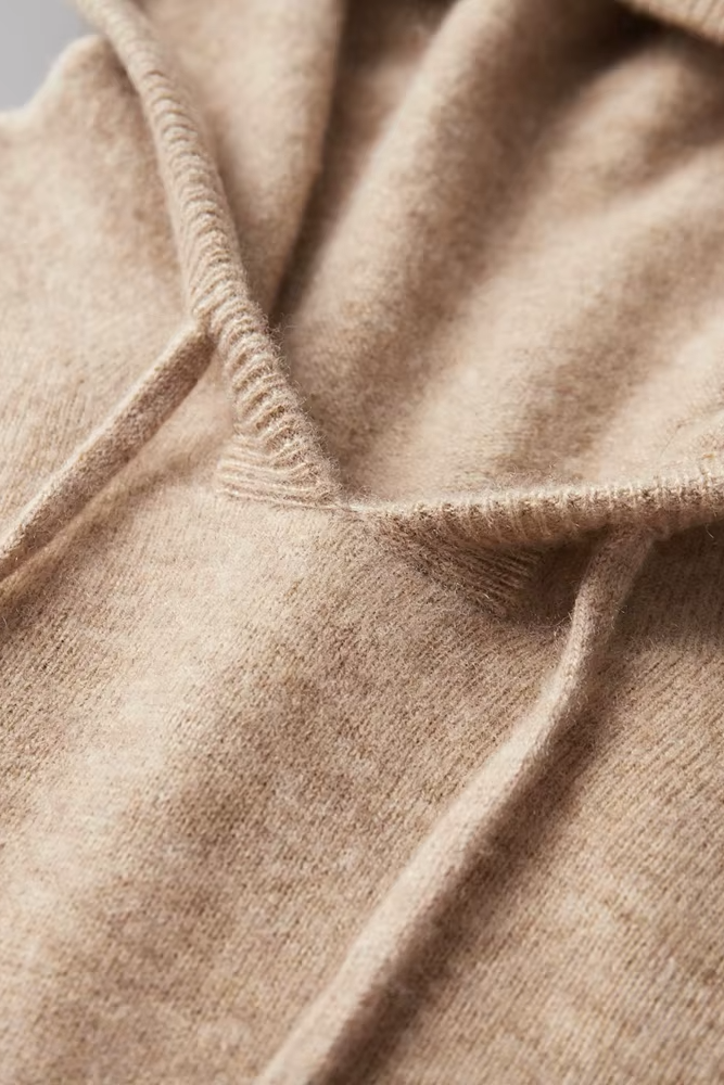 Sweter męski z kapturem dzianinowy ze sznurkiem 3